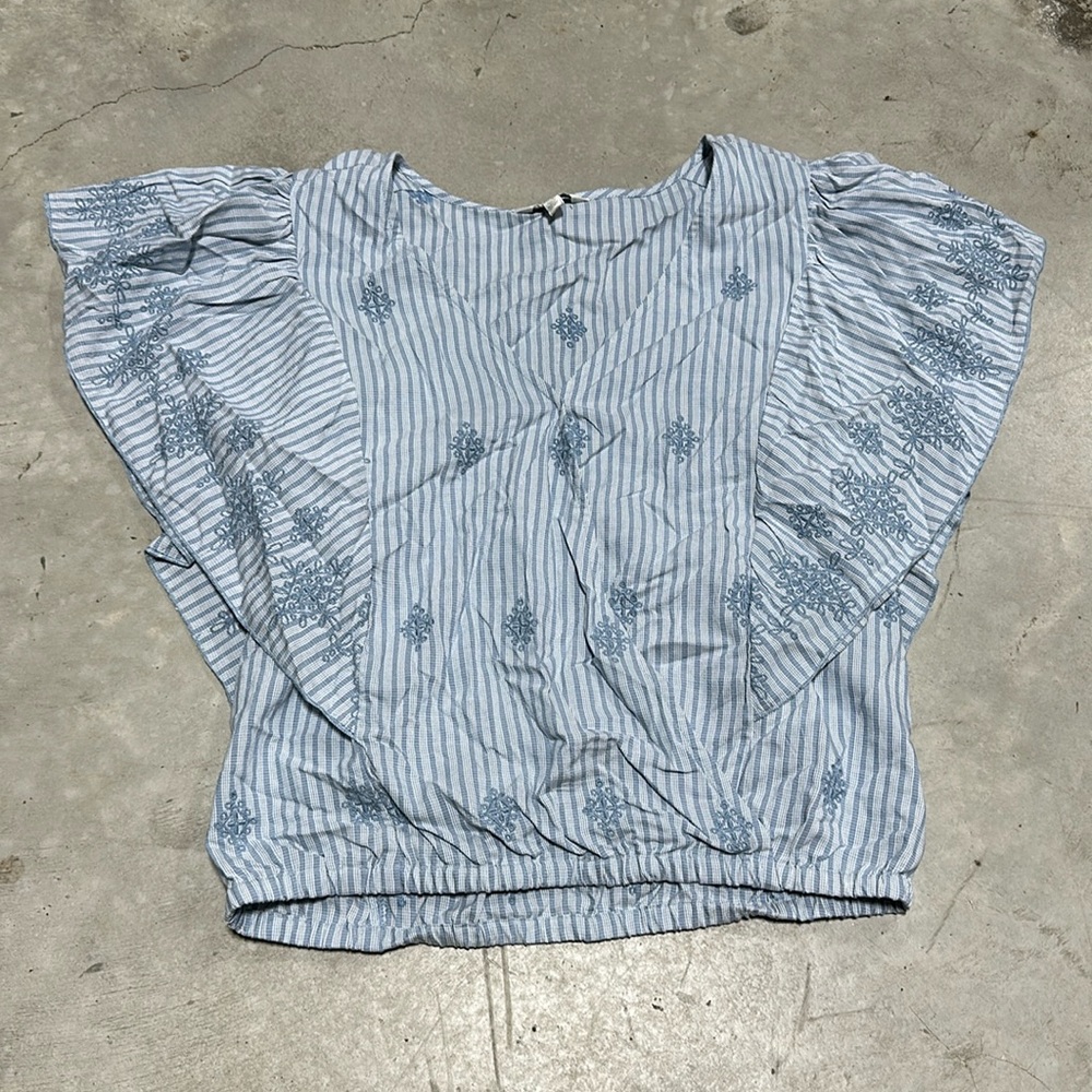 Cross Over Flutter Sleeve Top Brand: Lucky‎ Brand / Size S/P / Ww-47